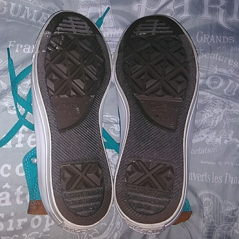 High Top Converse - Picture 2 of 4